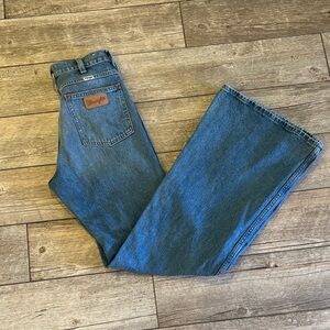 Wrangler Classic Blue Jeans